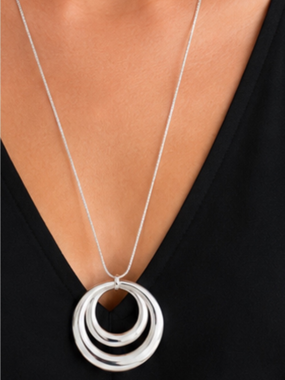 Silver Layered Circle Substantial Pendant Necklace by St Thomas Jewelry